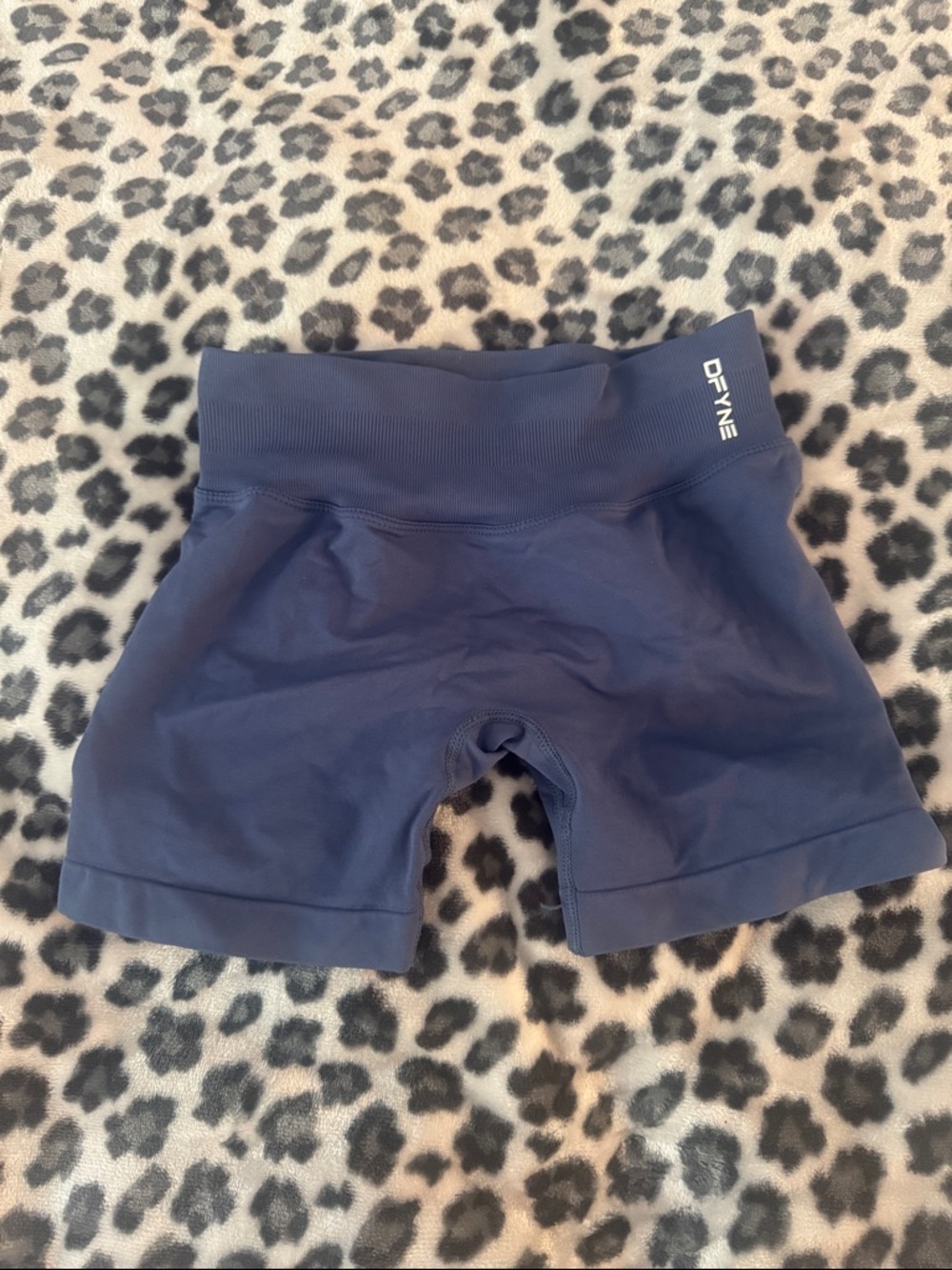 DFYNE Impact Shorts – Blue – Size Small – 4.5” Inseam – like new condition